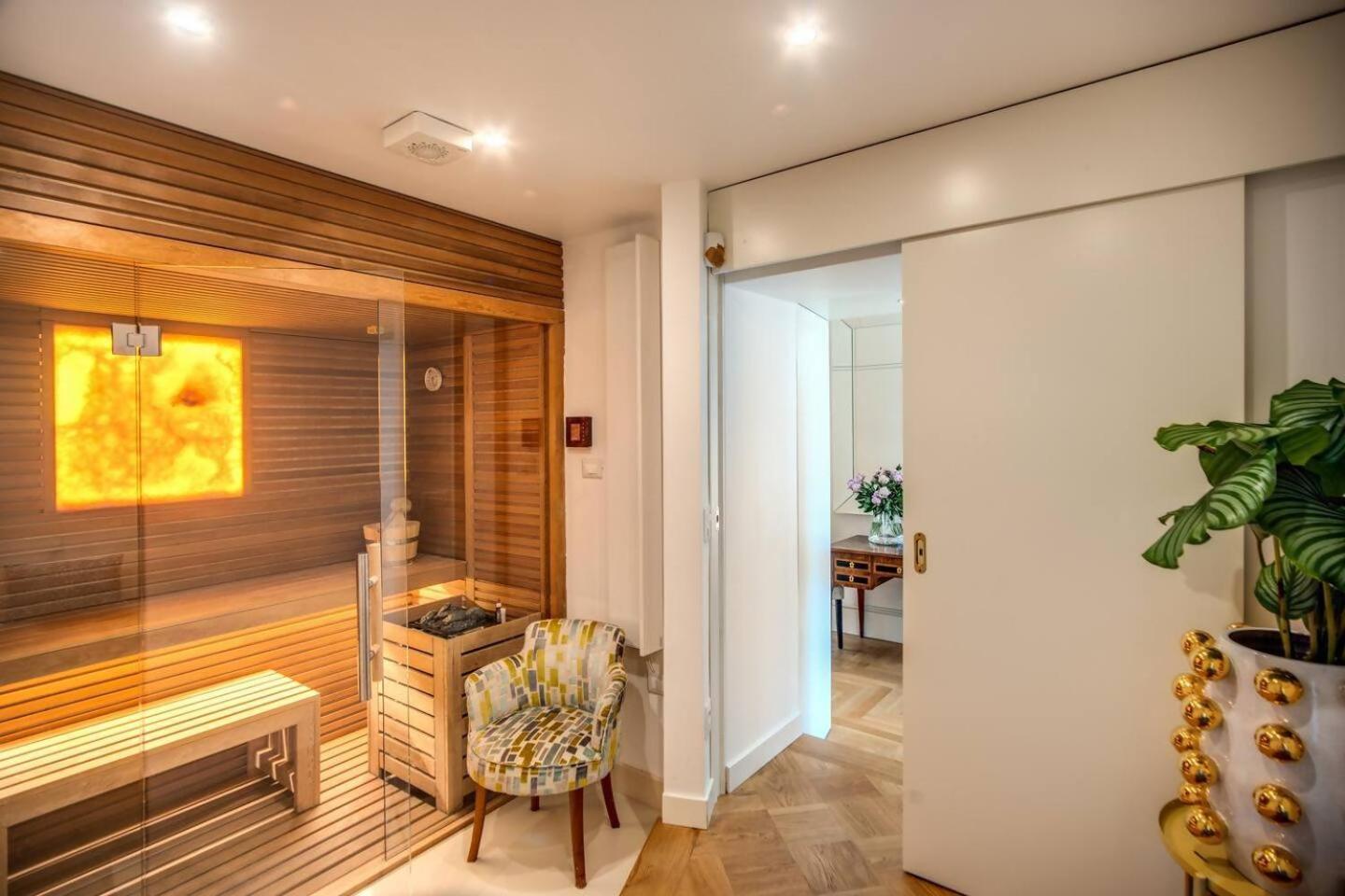 Appartement Luxury By Spanish Square